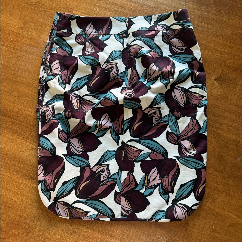 Ann Taylor LOFT pencil skirt size 6